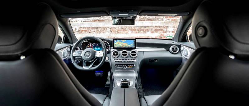 MERCEDES-BENZ EXTENDS SOUTH AFRICAN LOVE AFFAIR WITH LAUNCH OF NEW C-CLASS