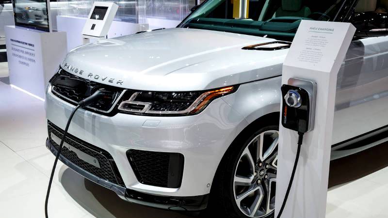Electrified Range Rovers