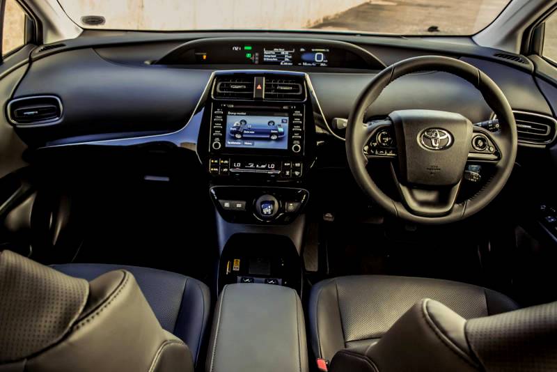 Toyota hybrid halo five-door hatch