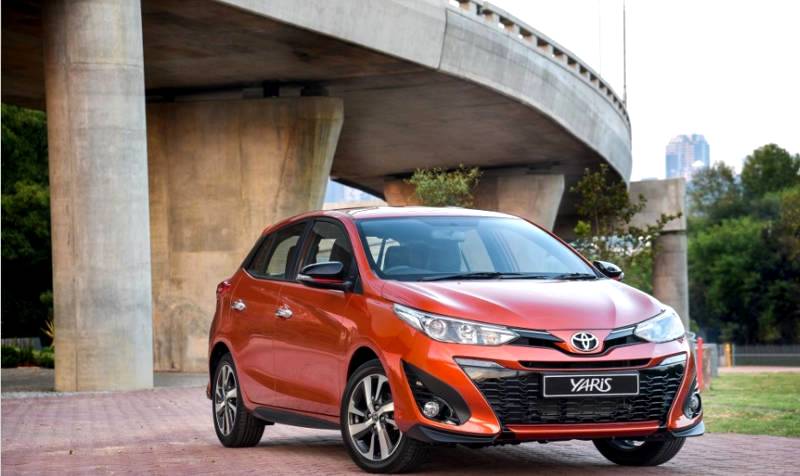 Hyundai i20, Toyota yaris