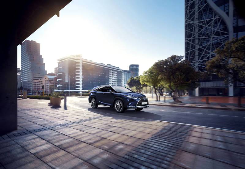 NEW LEXUS RX MAKES WORLD DEBUT