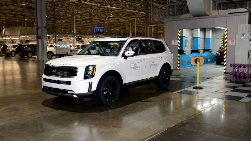 KIA Motors produces its 3 millionth vehicle in the U.S.A.