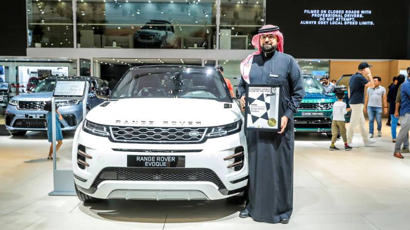 New Range Rover Evoque wins Best SUV