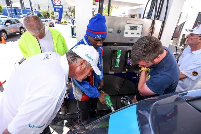 TITANIC FUEL ECONOMY BATTLE