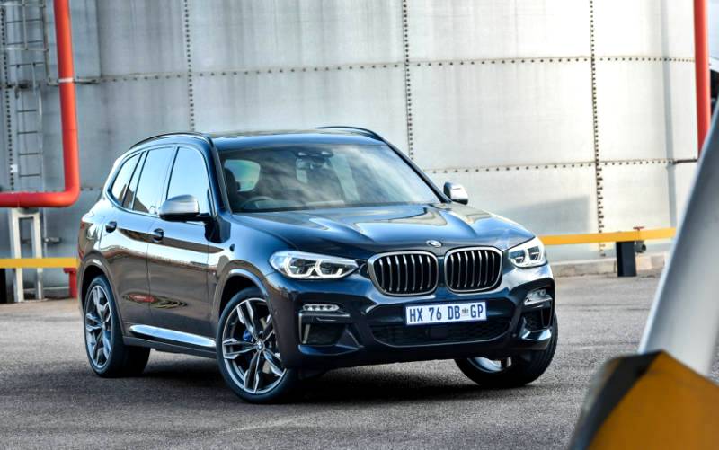 Which mid-sized SUV has the best resale value