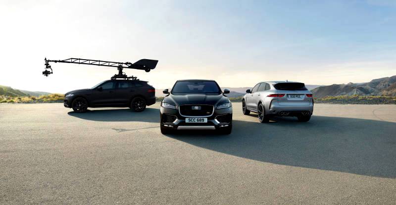 Travelling at its 283km/h top speed, the F-PACE SVR