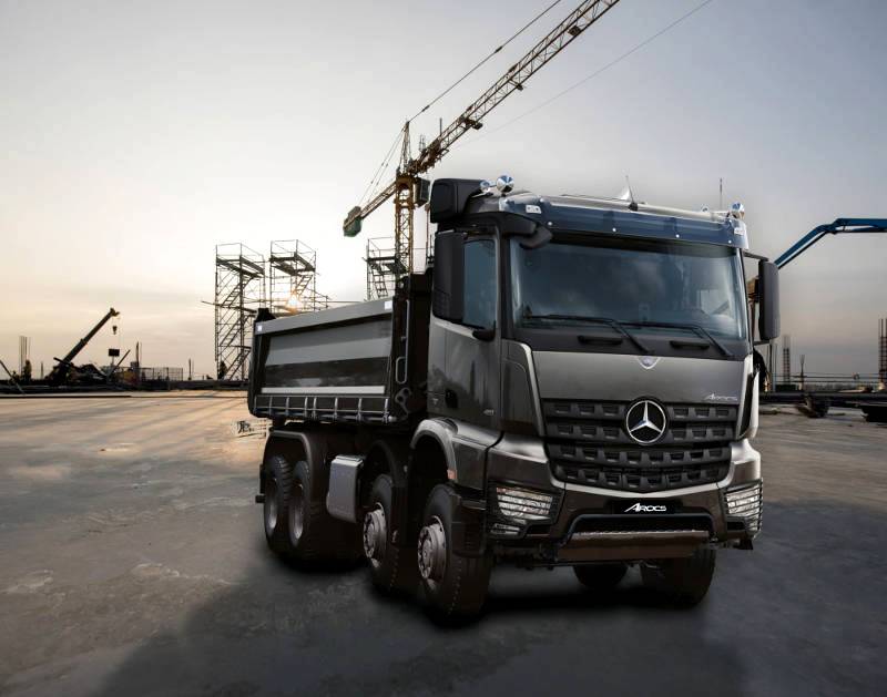 Actros crowned Truck of the Year 2020