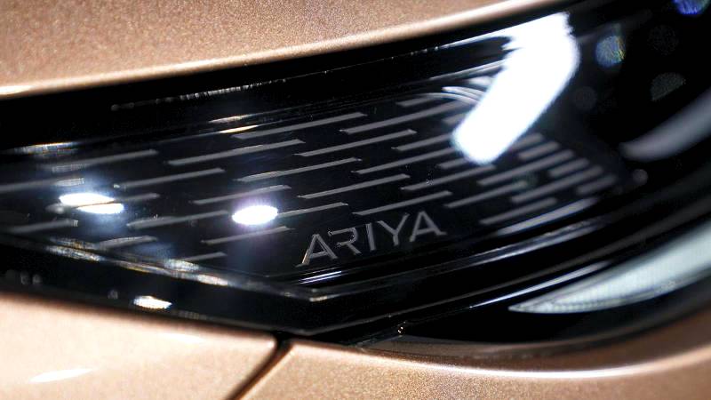 Nissan introduces the Ariya, a 100% electric crossover