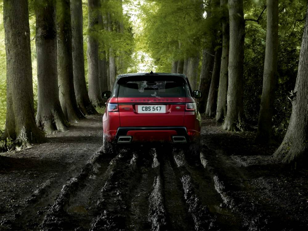 Range Rover Sport gains new engines and tech for 21 Model Year