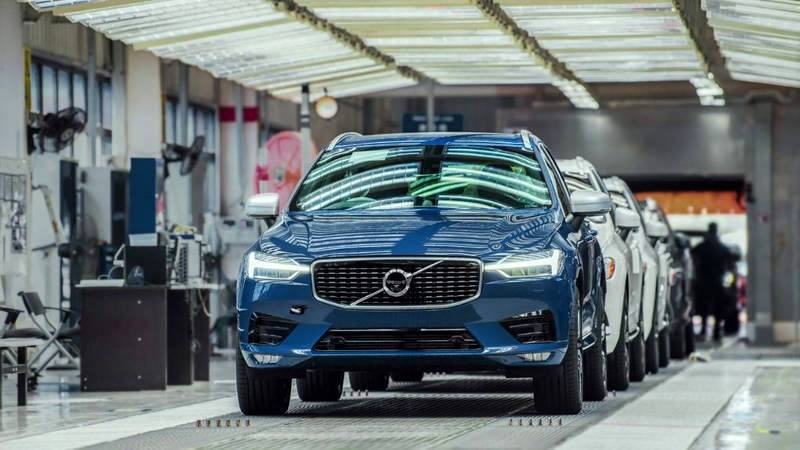 Volvo Cars sees pandemic impact in first half of 2020