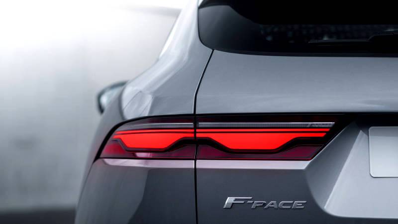 New Jaguar F-PACE: Luxurious, connected, electrified