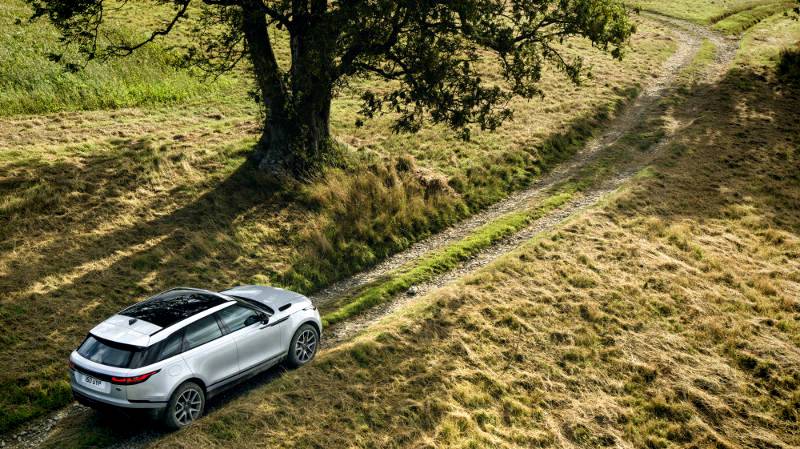 Range Rover Velar electrifies with plug-in hybrid