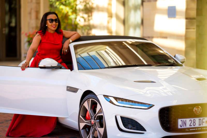 Carol Bouwer and the Jaguar F-TYPE - a fearless pairing