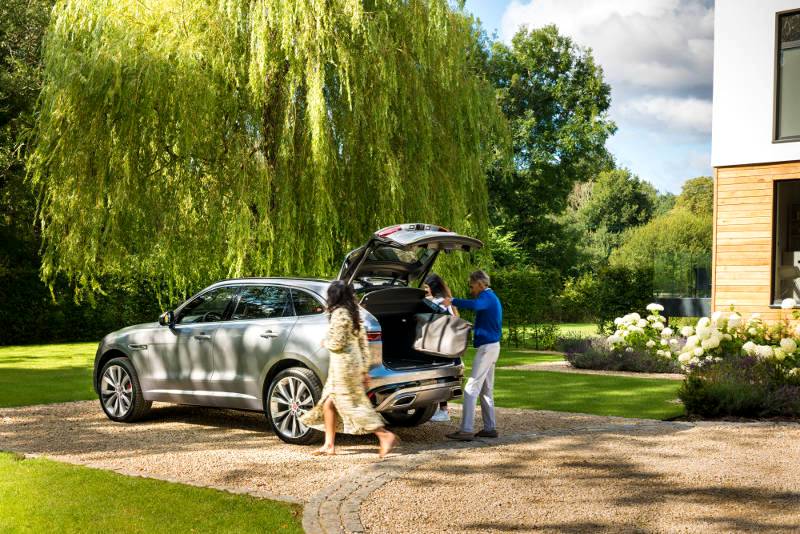 Jaguar and BAFTA award-winning film director join forces for new F-PACE film