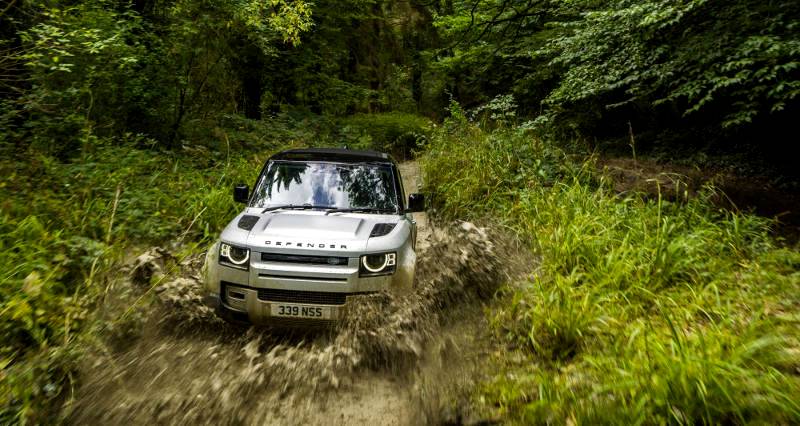 Land Rover Defender gains plug-in hybrid electric power