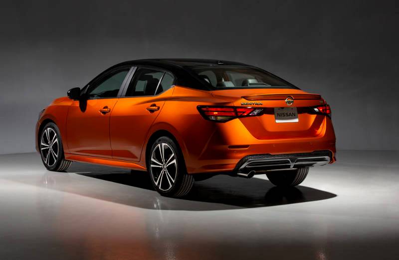 Nissan Sentra named as finalist for North American Car of the Year™