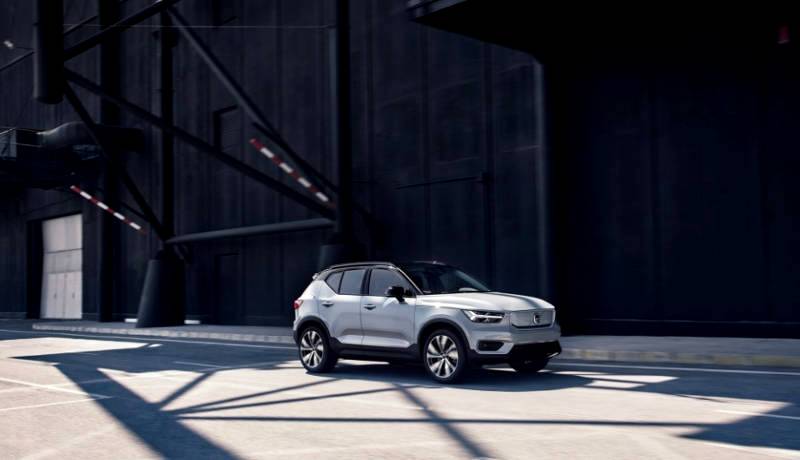 Volvo Cars reports best-ever second half performance in 2020