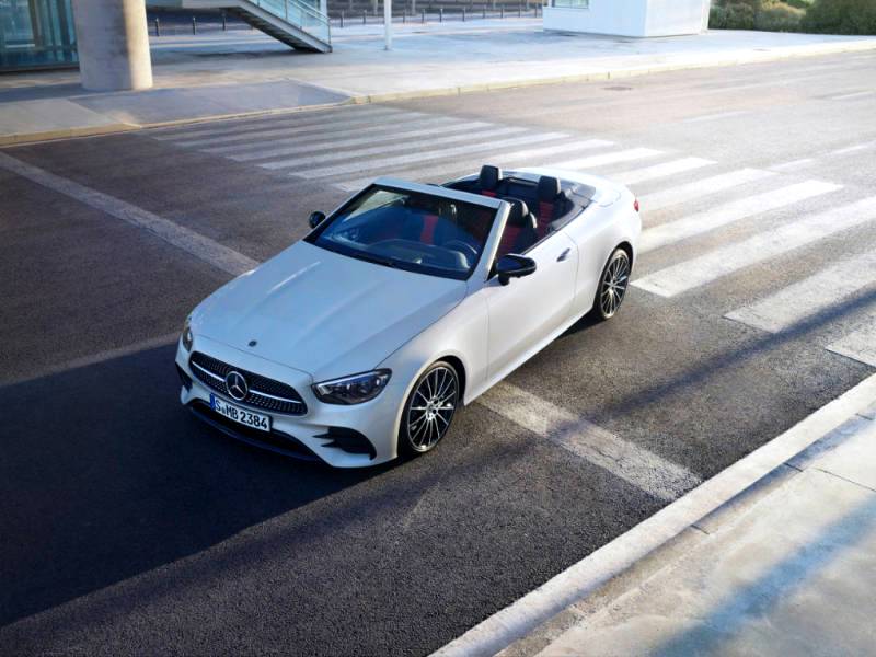 E-Class Coupé and Cabriolet get even more desirable