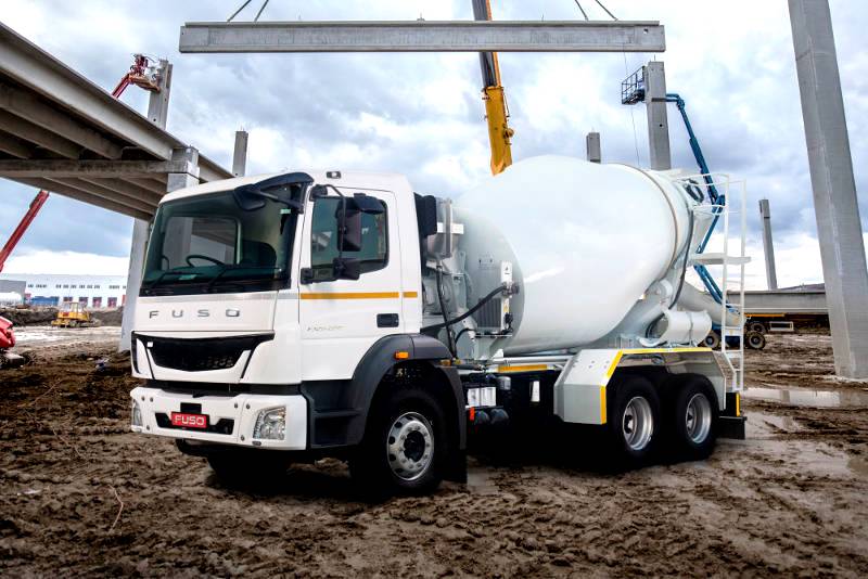 FUSO Trucks enhances the FJ26-280C