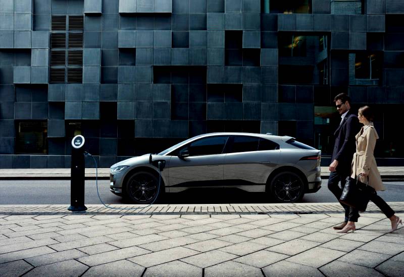 Introducing the new Jaguar I-PACE Black