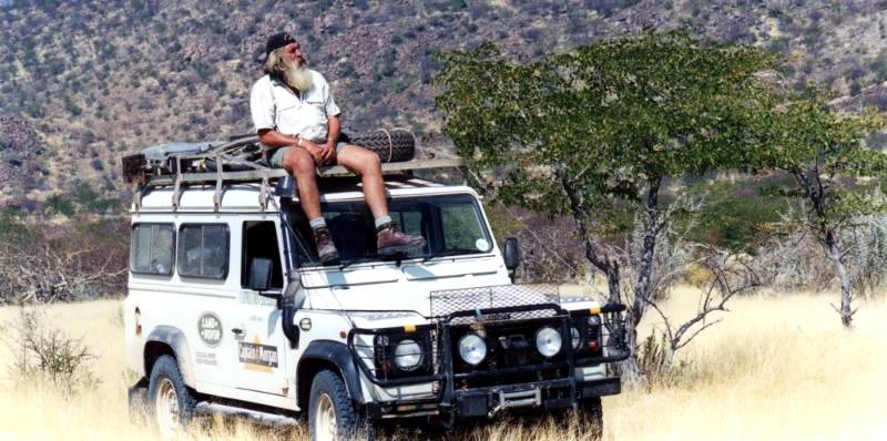 Kingsley and Ross Holgate commemorate World Land Rover