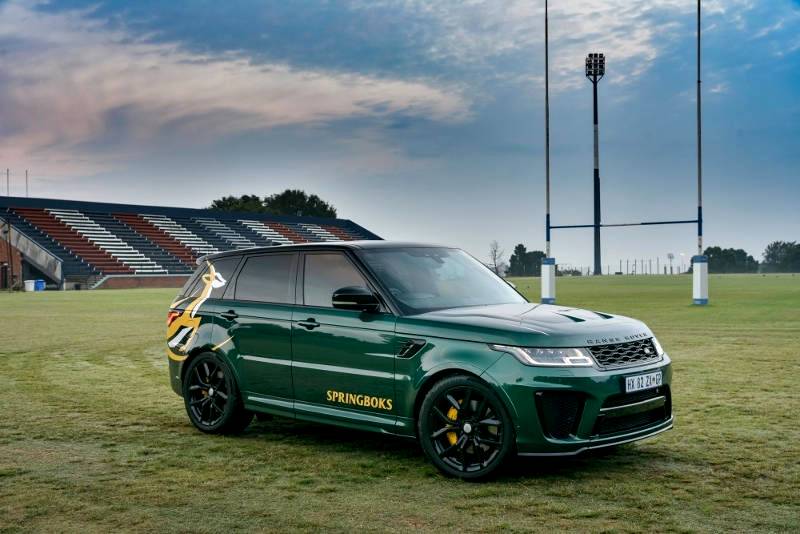 Land Rover supports rugby at all levels