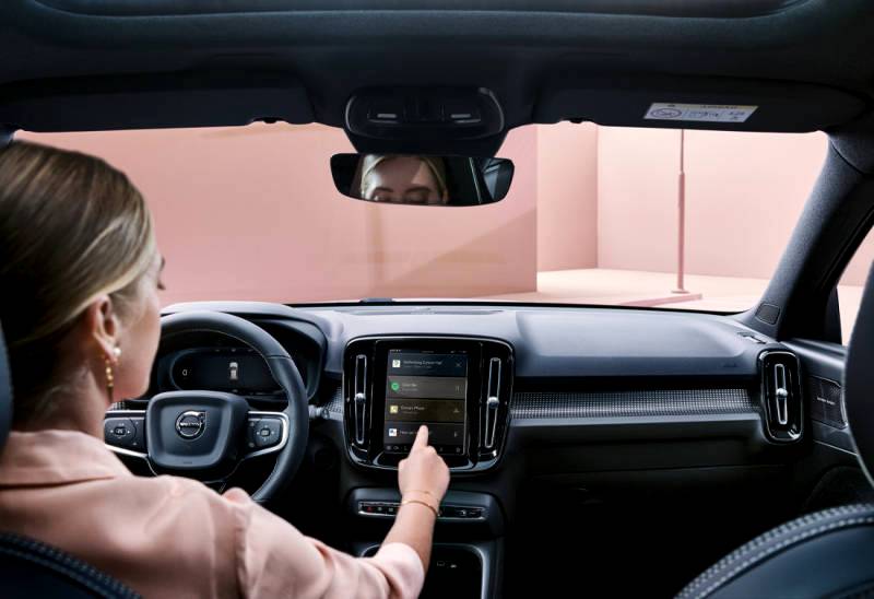 XC40 P8 Recharge all-electric