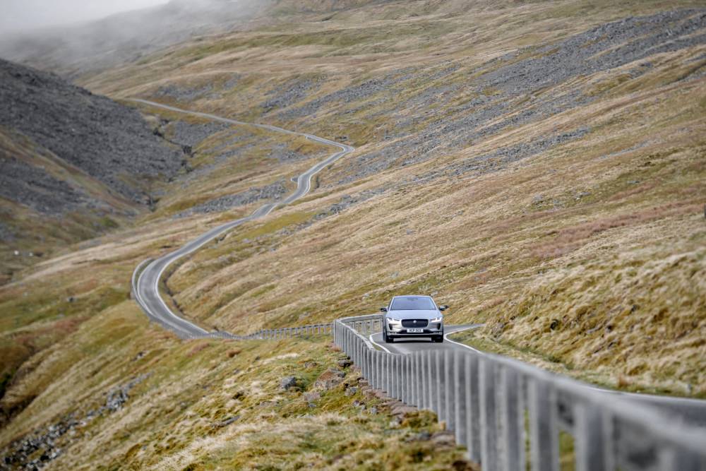 Jaguar I-PACE completes Everesting Challenge