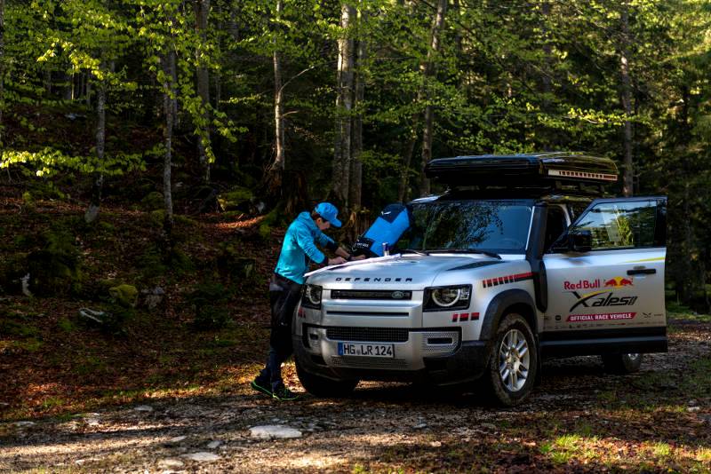Land Rover Defender supports the world’s toughest adventure race