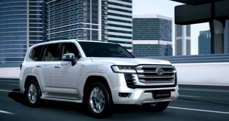 Now with first-reveal video: Toyota's Land Cruiser 300 breaks cover