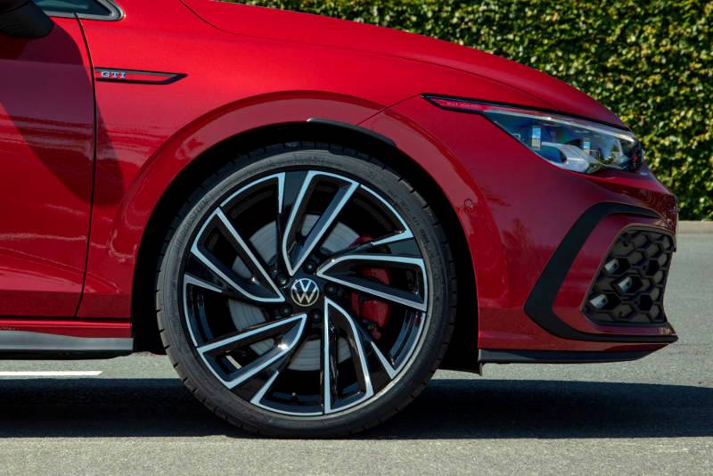 Volkswagen announces pricing for the new Golf 8 GTI