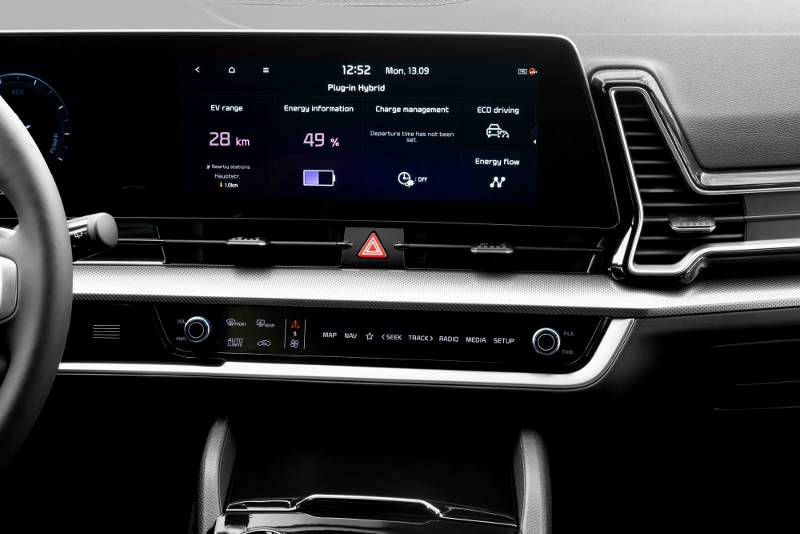 Global premiere for the all-new plug-in hybrid Sportage