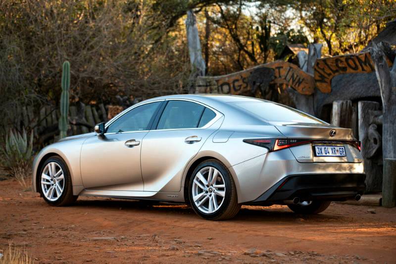 Lexus planting thousands of Spekboom on its road towards carbon neutrality