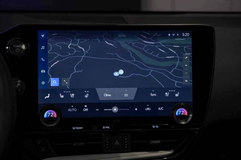 LEXUS INTERFACE MULTIMEDIA SYSTEM – A GAME CHANGER