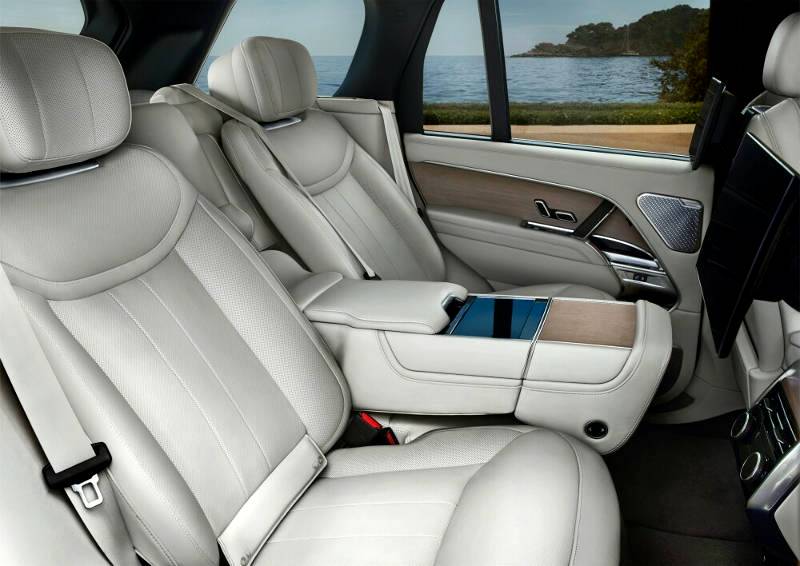The New Range Rover: A tranquil sanctuary for up to seven occupants