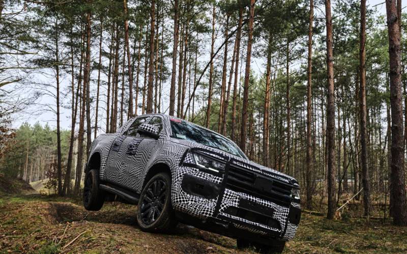 Premium: Amarok with new design and new technologies