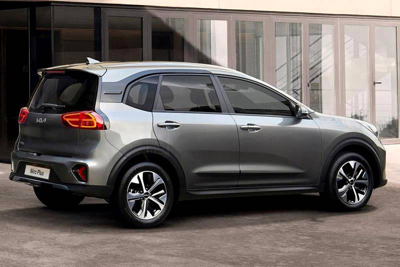 Kia to bring Niro Plus taxi model for taxi operators