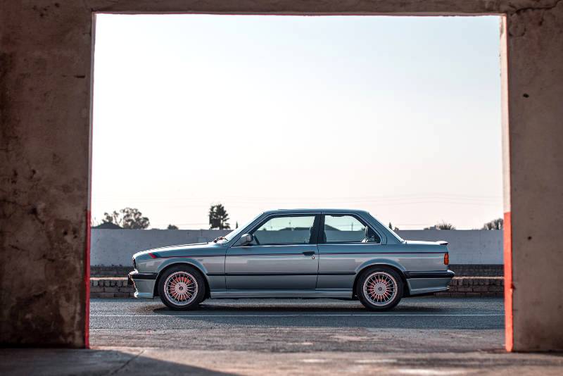 SentiMETAL to release 1/18 scale model of iconic BMW 333i