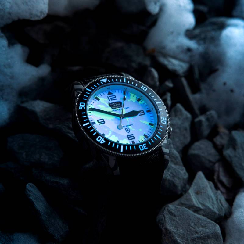 Classic Defender Works V8 Trophy II