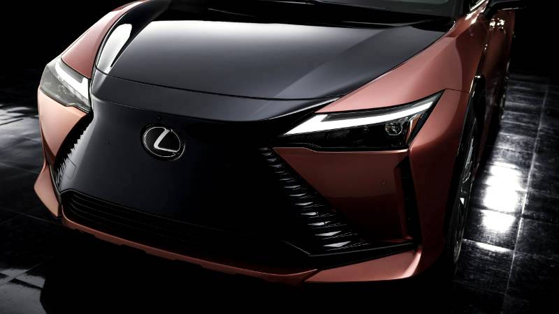 10 YEARS OF LEXUS DESIGN: FROM SPINDLE GRILLE TO SPINDLE BODY