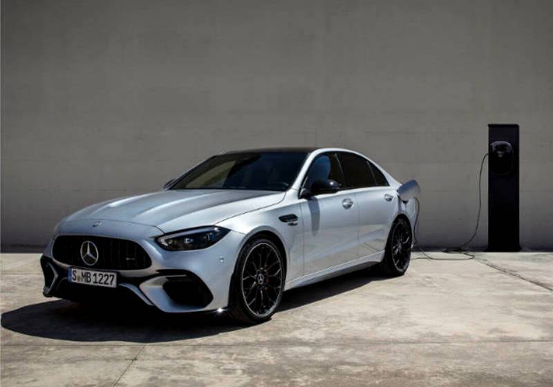 The new Mercedes-AMG C 63 S E PERFORMANCE: the dawn of a new era