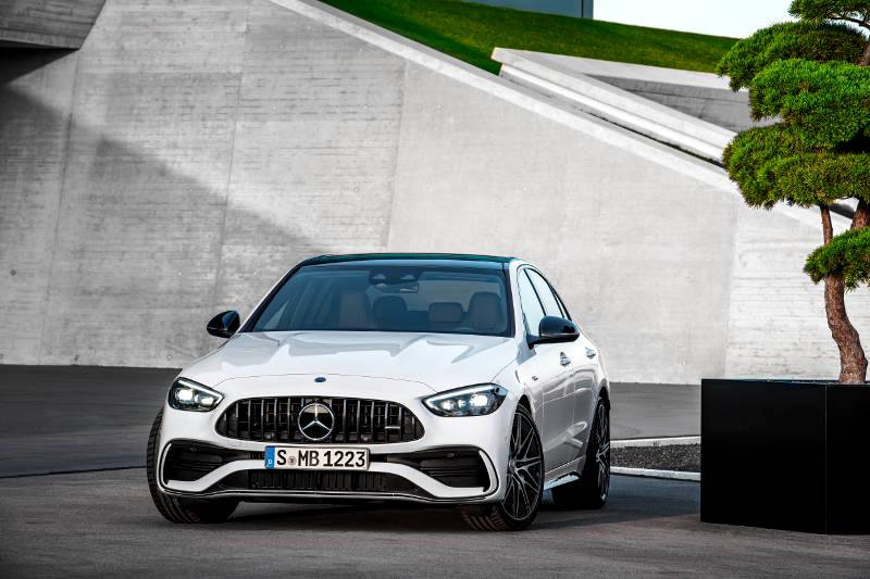 The new Mercedes-AMG C 43 4MATIC