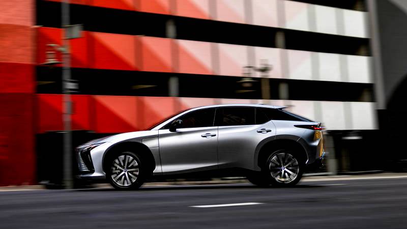 ALL-NEW LEXUS RZ 450E ELECTRIFIES