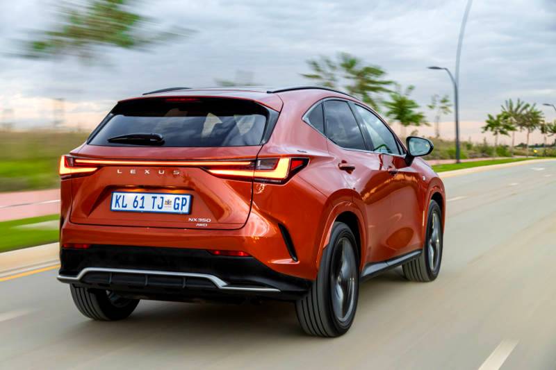 LEXUS PROUD TO PARTNER WITH RMB LATITUDES ART FAIR ’23