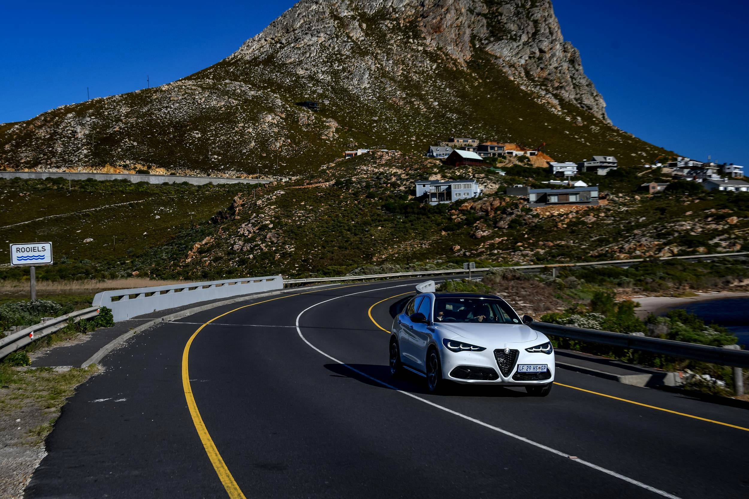 Alfa Romeo Stelvio: Evolving is art