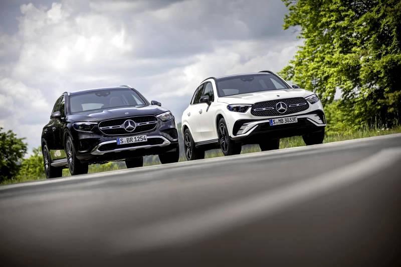 Mercedes-Benz Cars South Africa signs up power couple Eben and Anlia Etzebeth as new Friends of the Brand