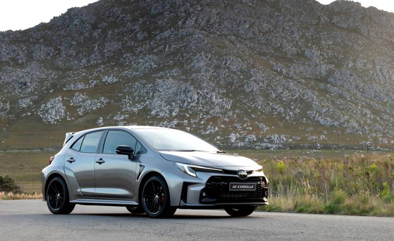 GR COROLLA RESETS THE BENCHMARK FOR HOT HATCH SEGMENT