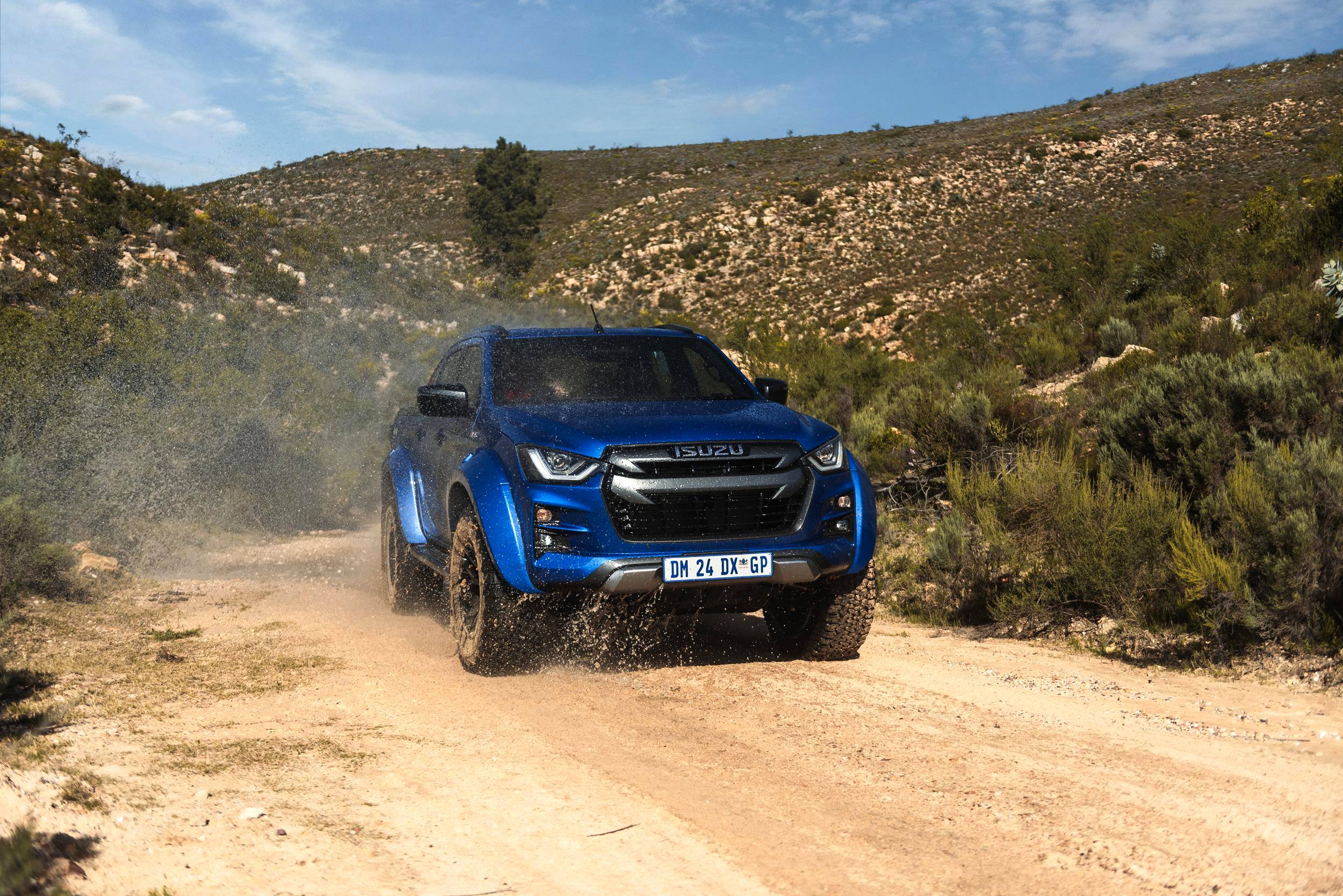 Tough, capable and exclusive – the new ISUZU D-MAX Arctic AT35