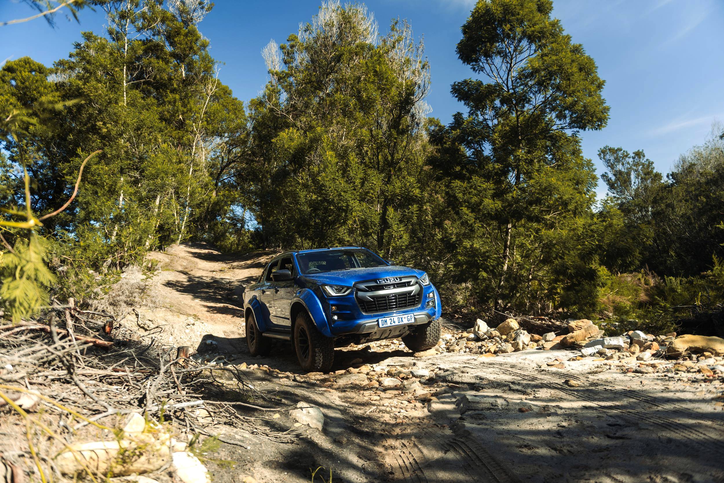 Tough, capable and exclusive – the new ISUZU D-MAX Arctic AT35