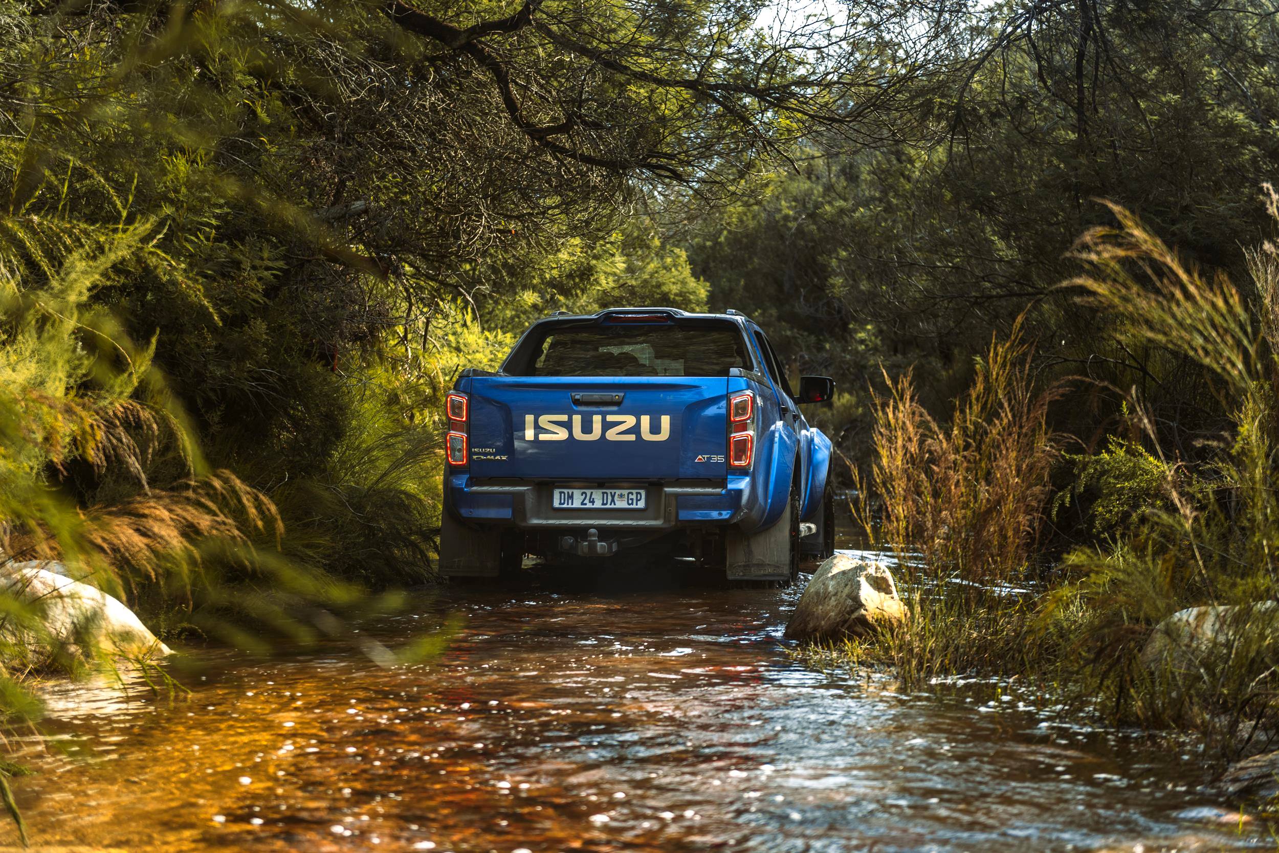 Tough, capable and exclusive – the new ISUZU D-MAX Arctic AT35
